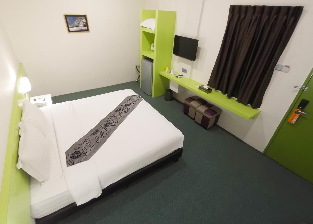 Baguss And Serviced Hotel Johor Bahru