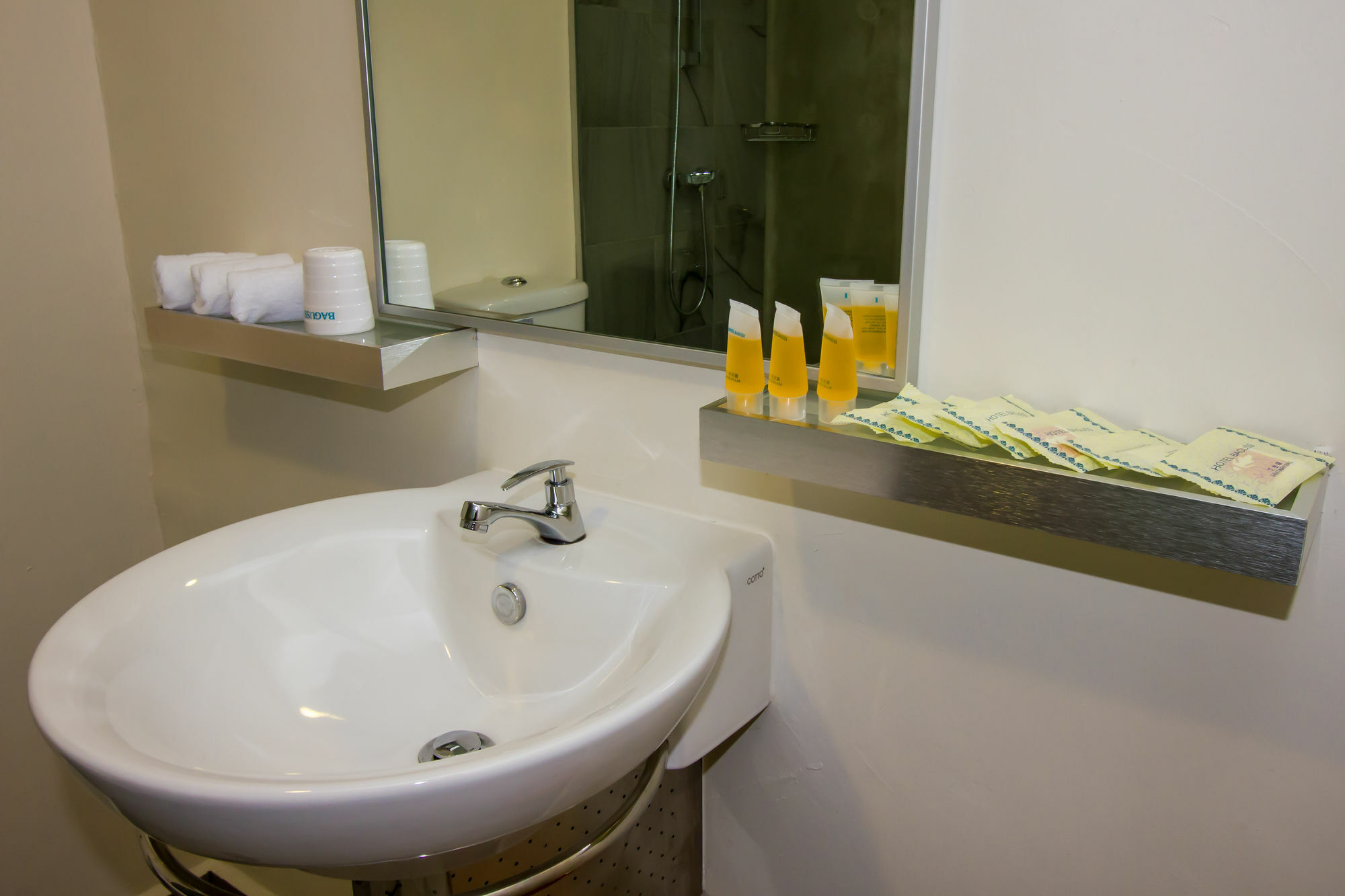 Hotel Baguss And Serviced 3*